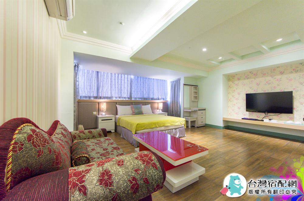 Hotel Left Bank 121 Tainan Exterior foto